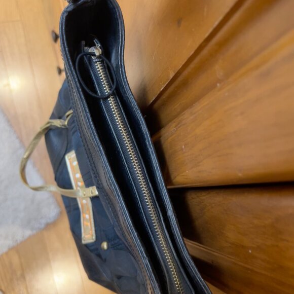 Coach Purse - Picture 2 of 4